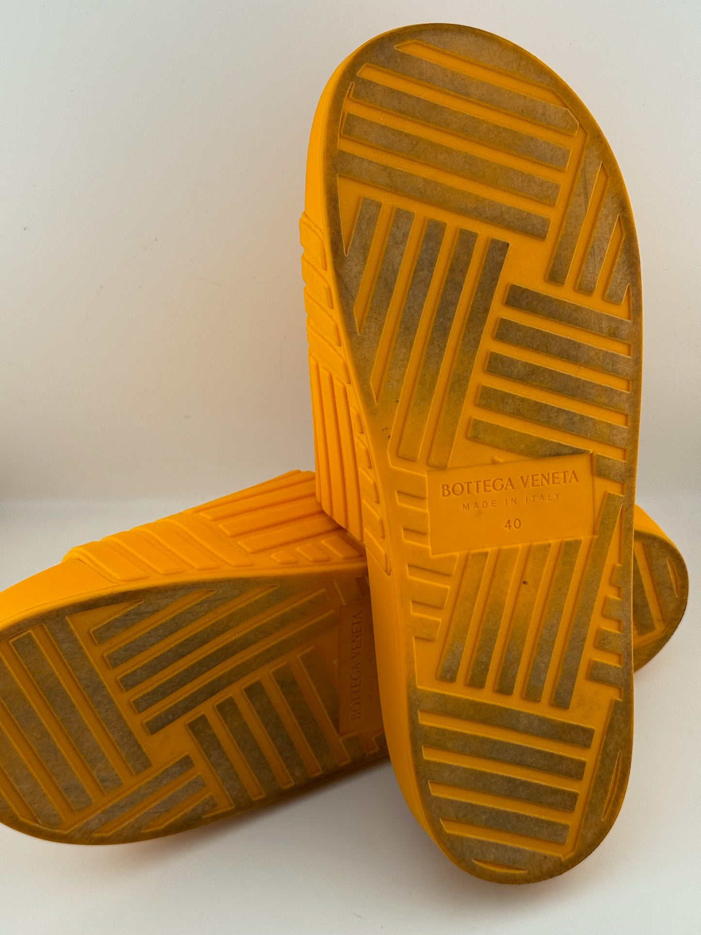 Bottega Veneta Rubber Slides (EUR 40)