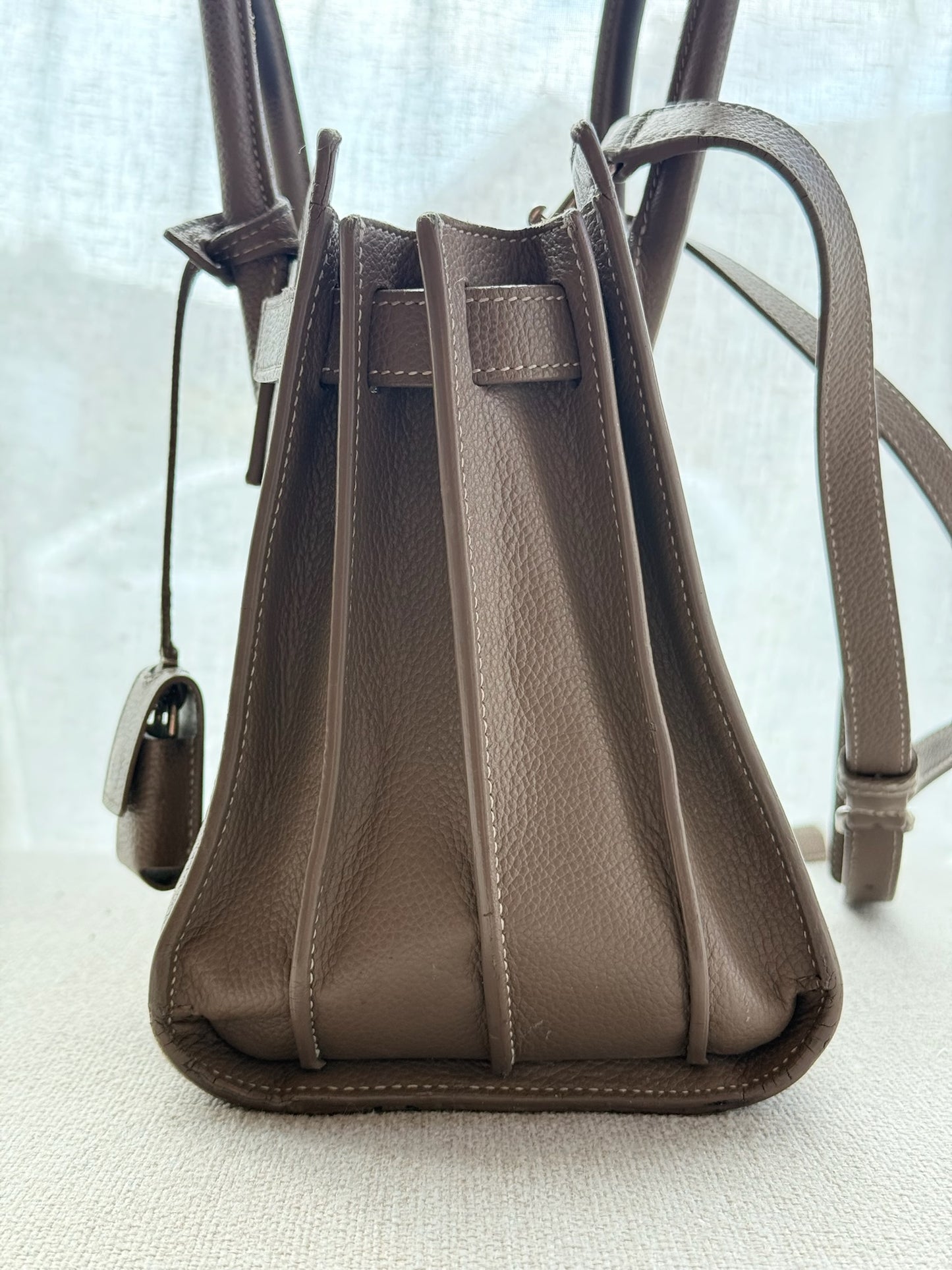 Saint Laurent Sac de Jour – Taupe Grained Leather