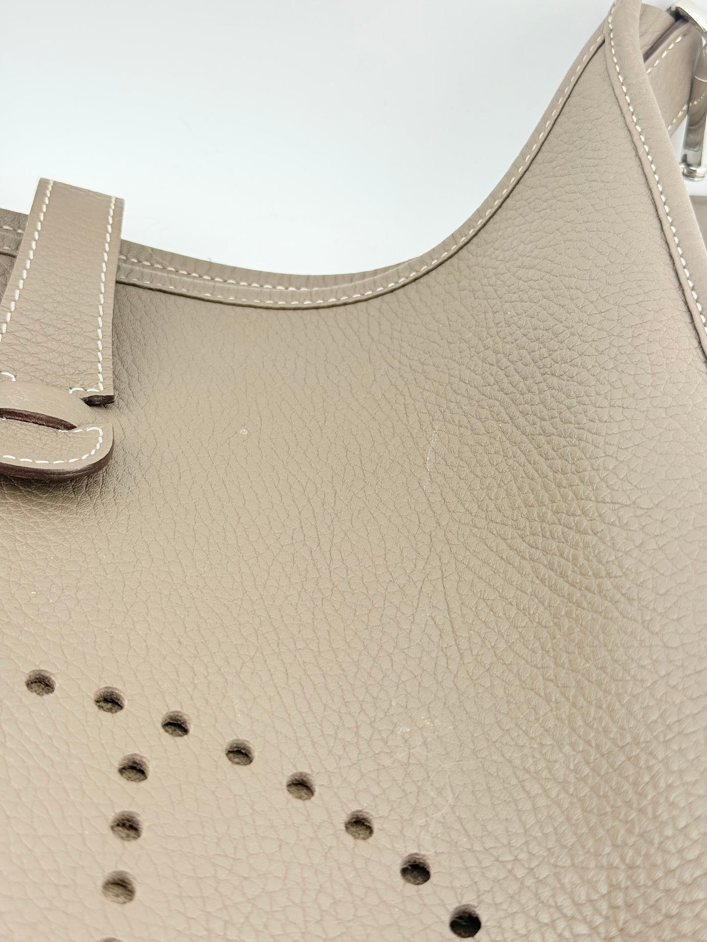 Hermes Over The Shoulder Bag Everlyne - Dark Mushroom Brown (O/S)