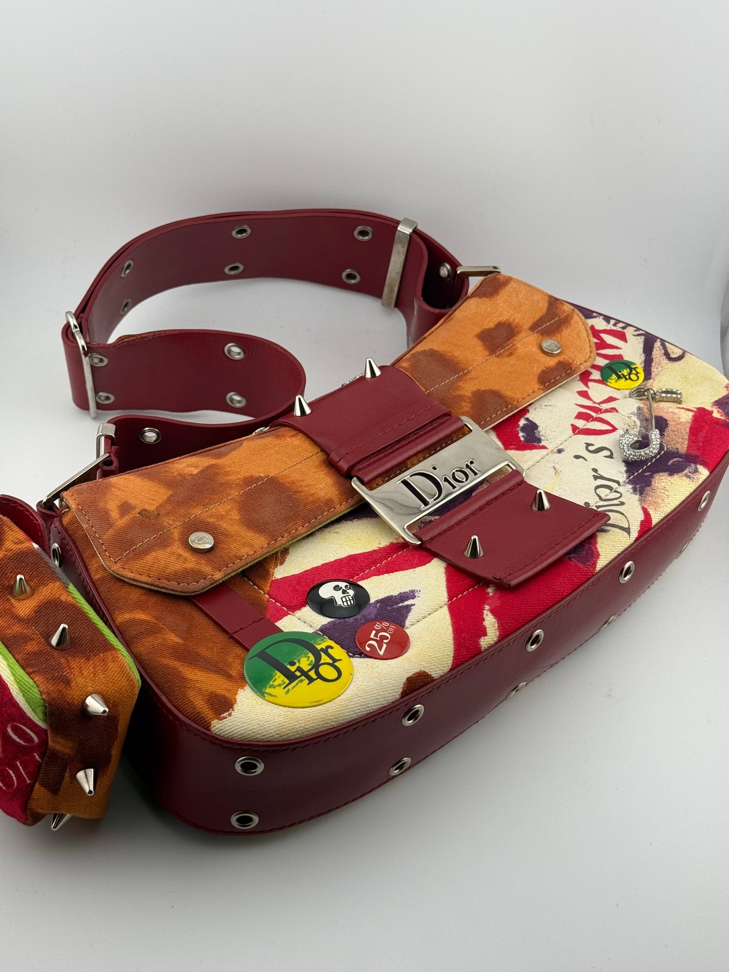 2003 Dior Limited Edition Street Chic Columbus Victim Shoulder Bag - Multi