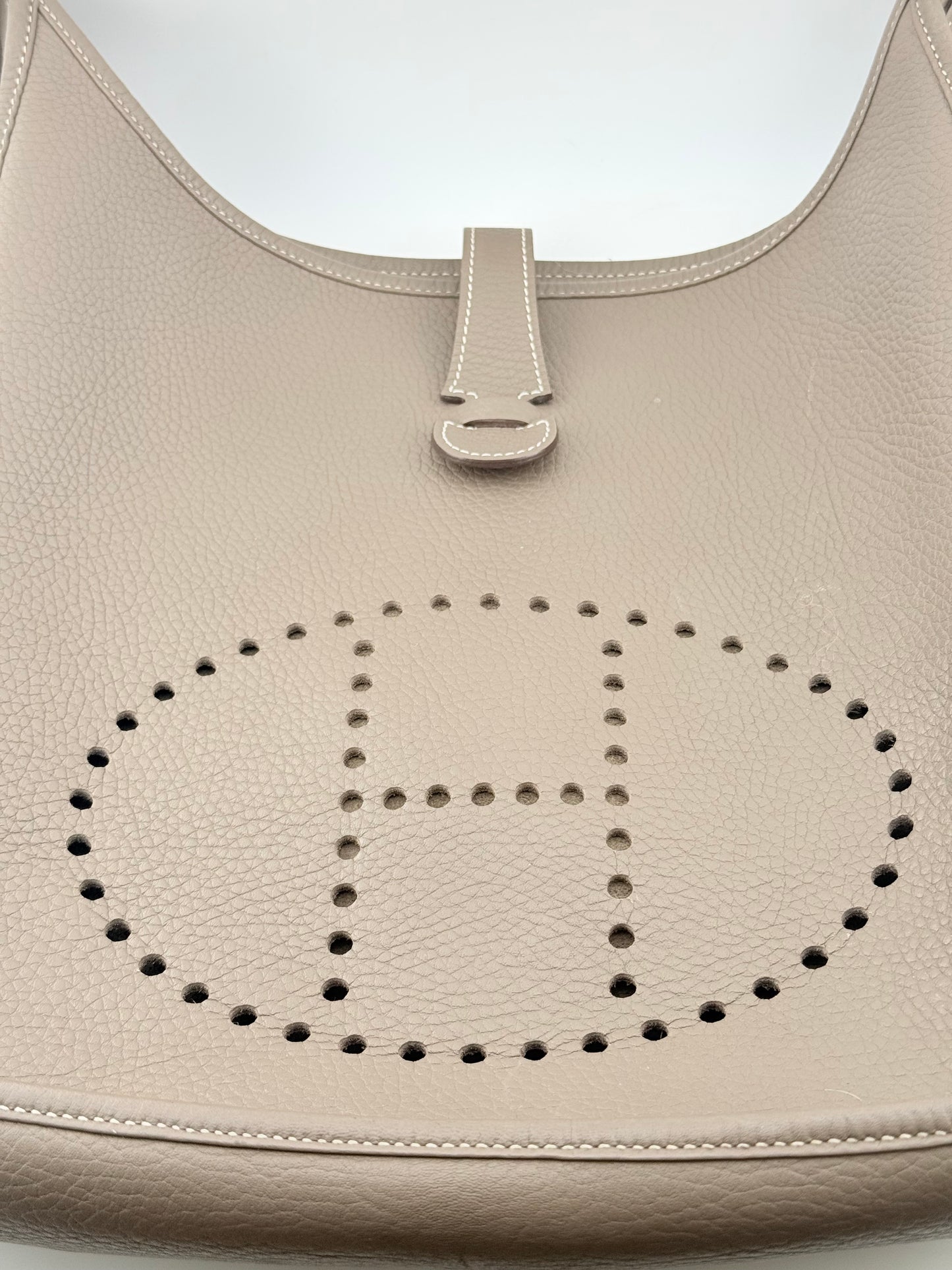 Hermes Over The Shoulder Bag Everlyne - Dark Mushroom Brown (O/S)