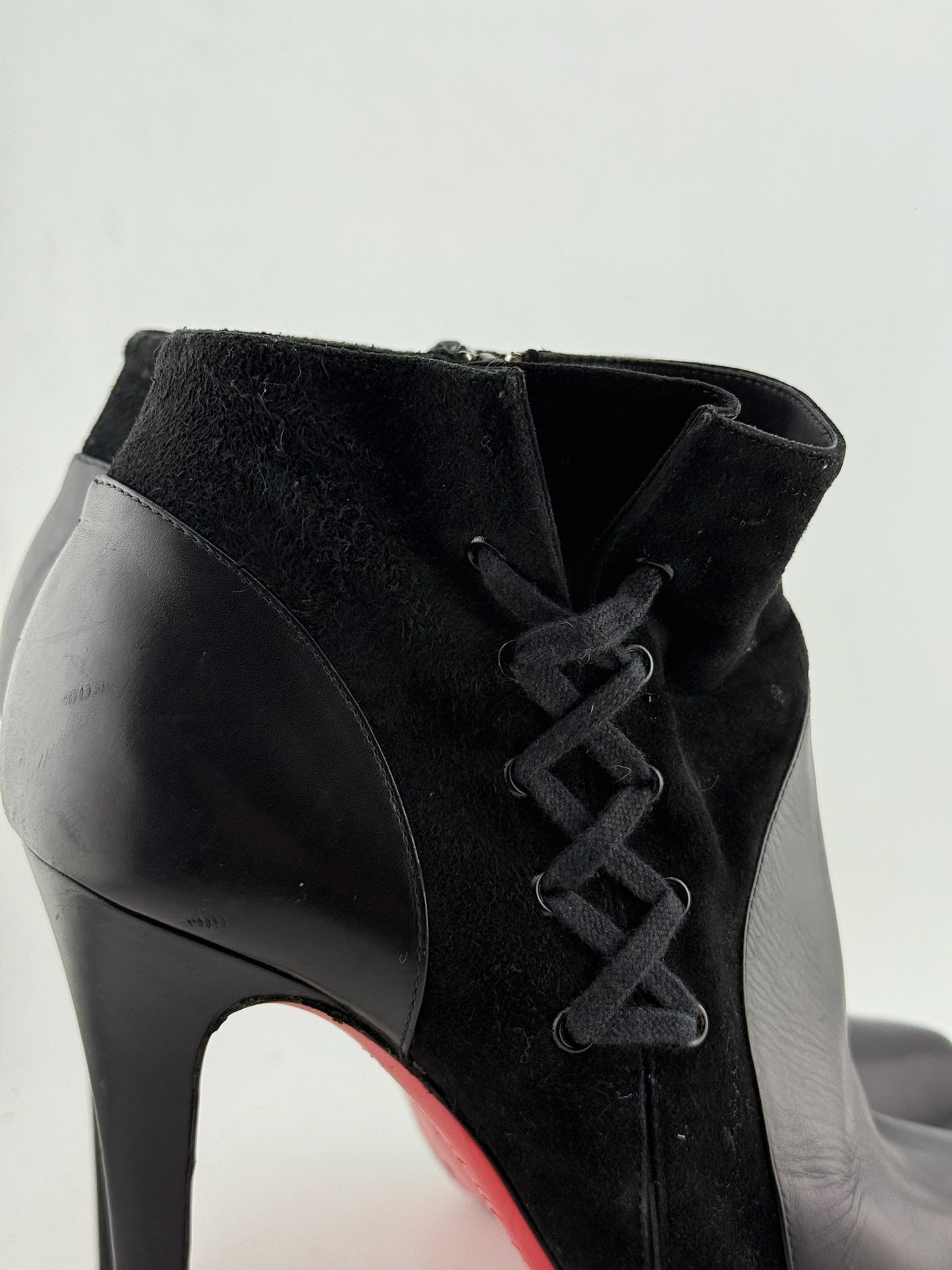 Christian Louboutin Shoe Boot with Criss Cross Shoe Lace Detail - Black (Size 40)
