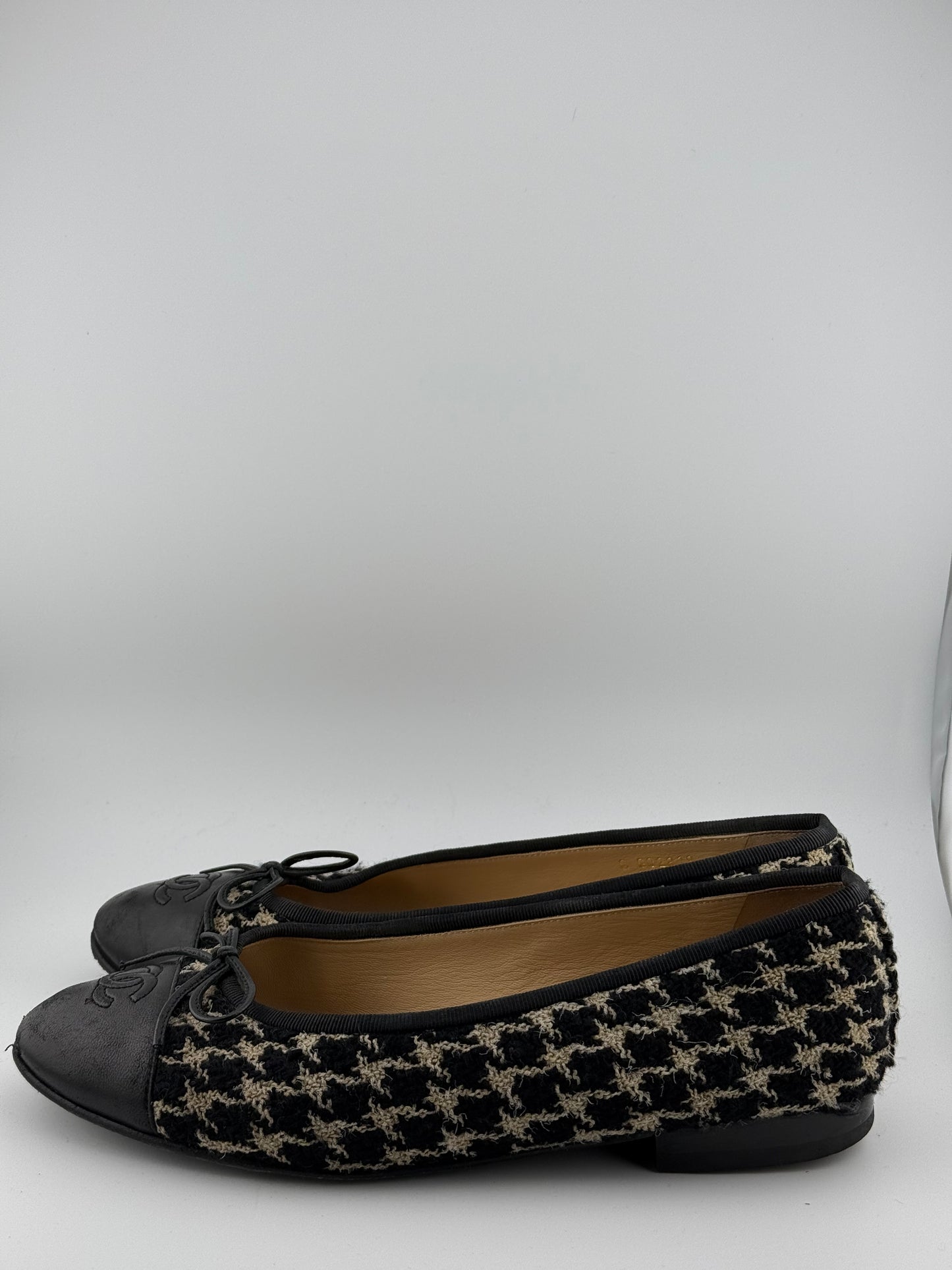 Chanel Classic Ballet Flats (EUR 39C)