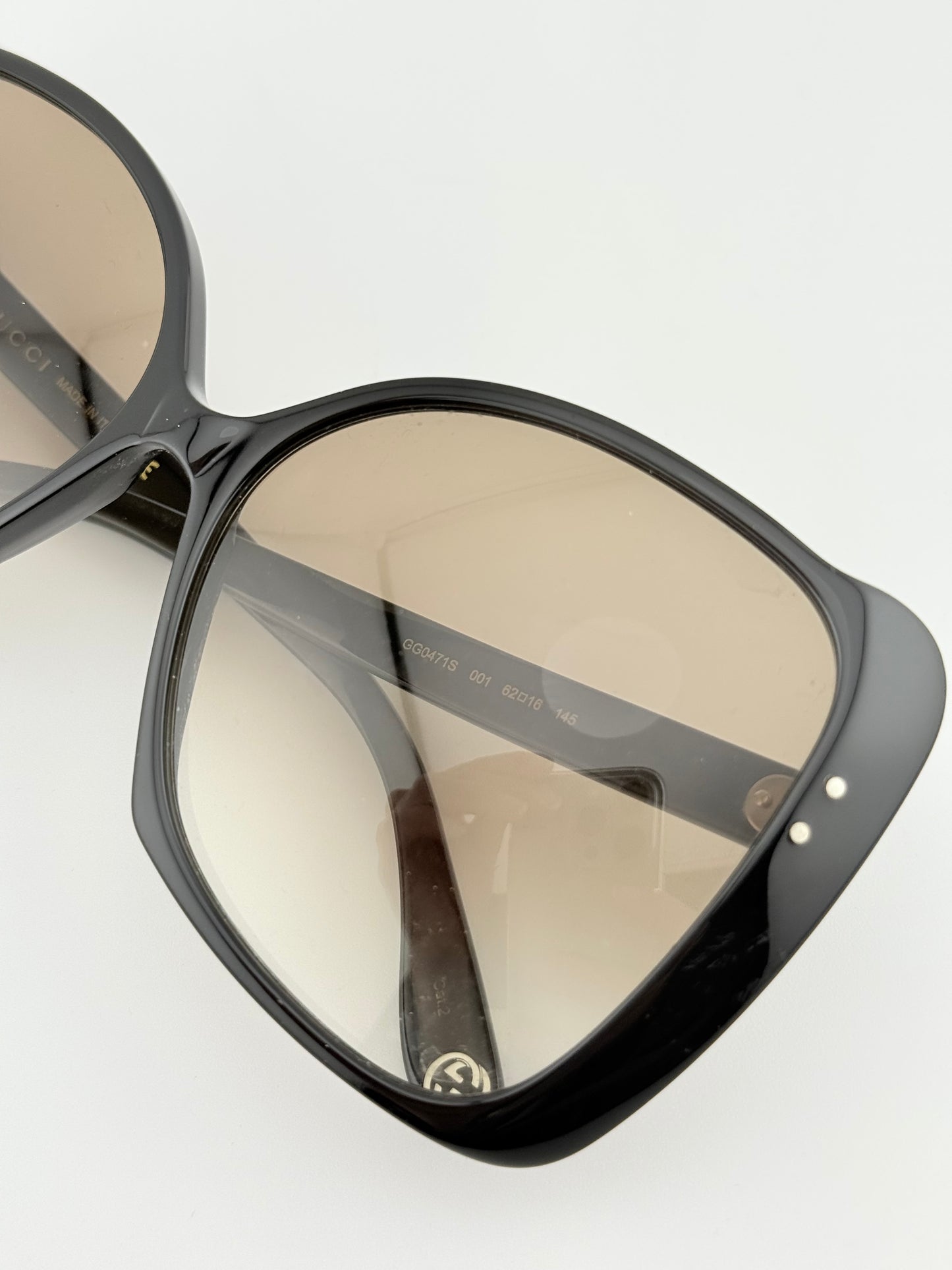 Gucci Oversized Sunglasses