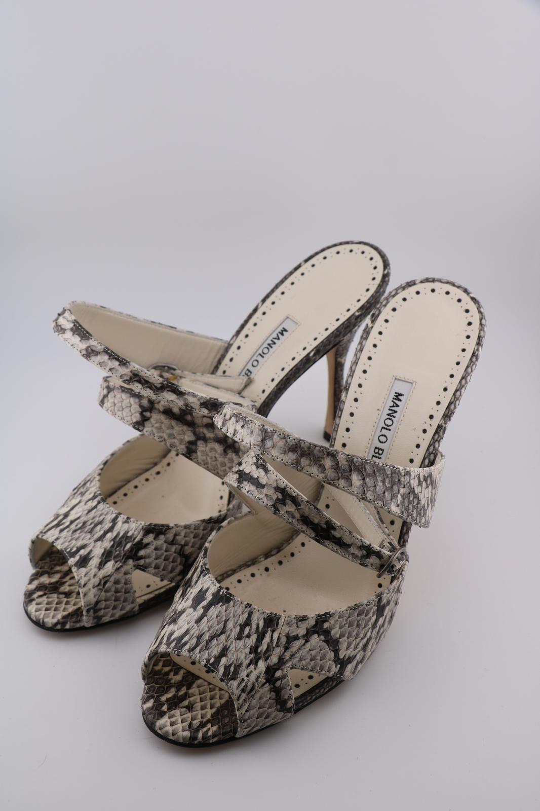 Manolo Blahnik Open Toe Heels with Cross Over Ankle Strap (EUR 39.5)