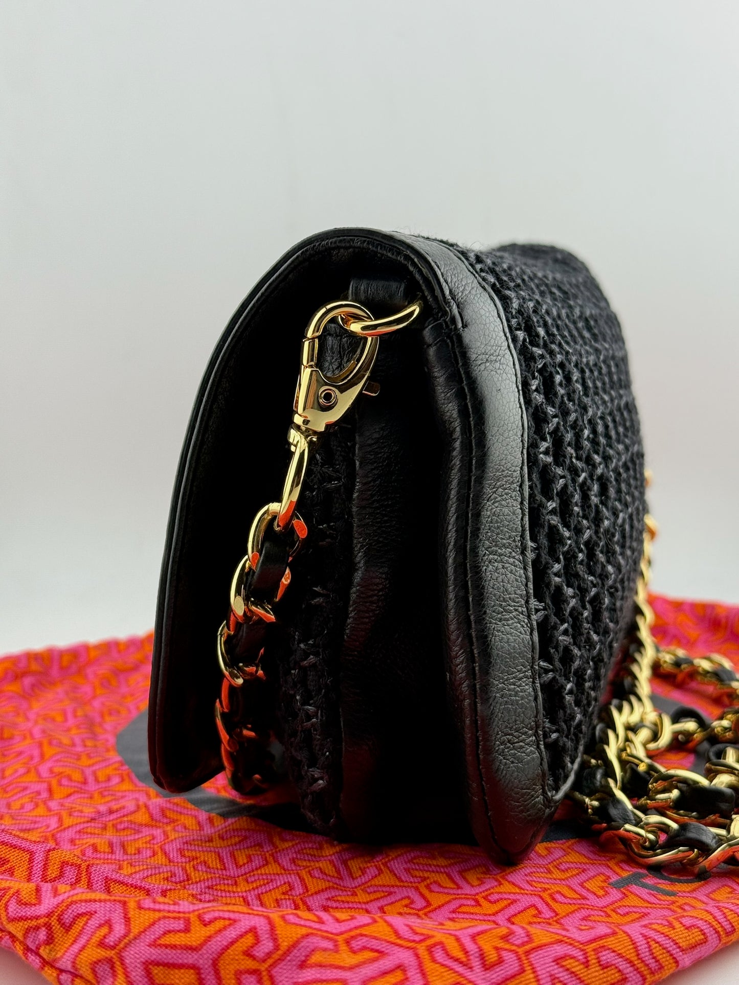 Tory Burch Woven Clutch with Cross Body Chain - Black (O/S)
