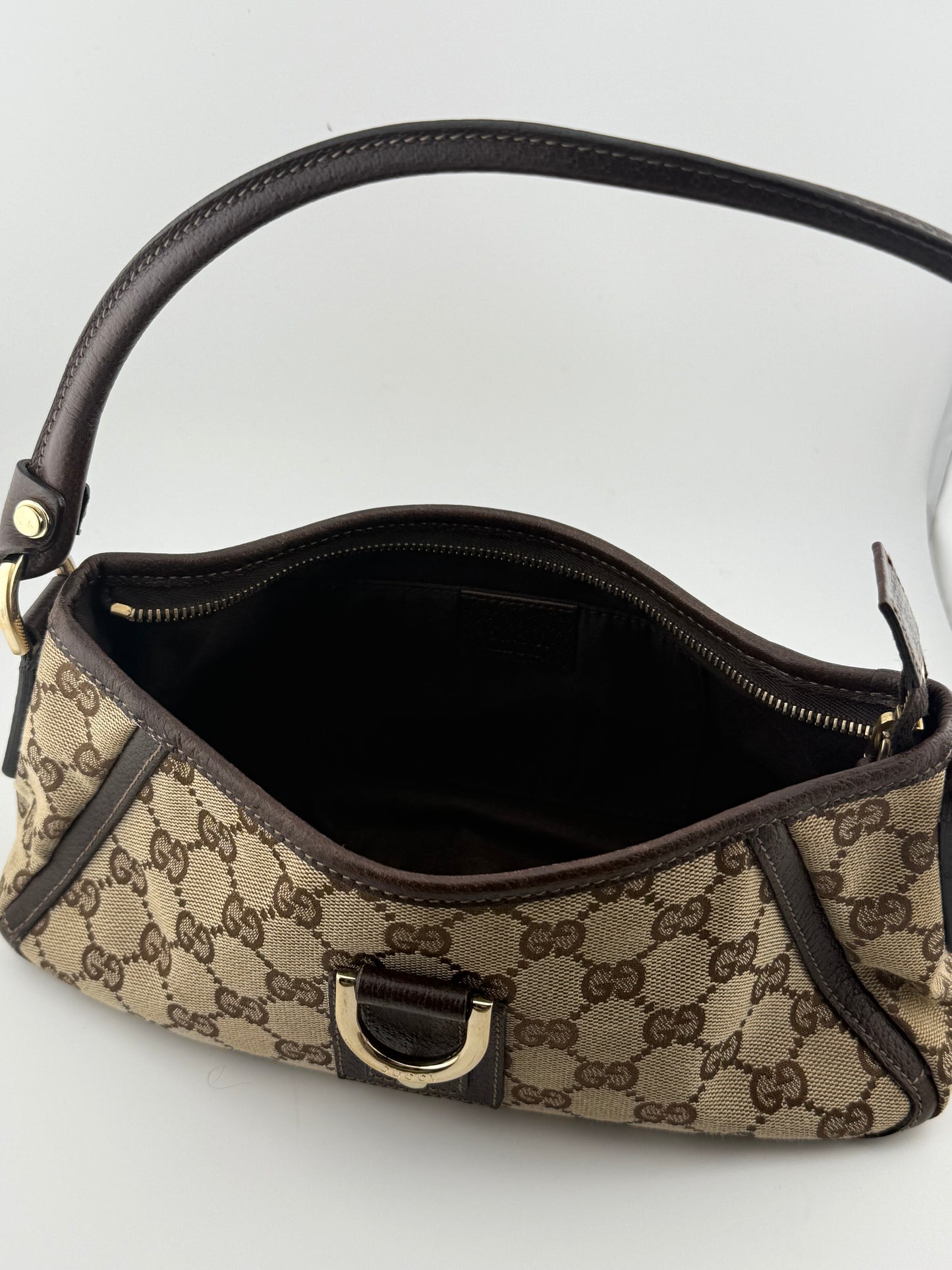 Gucci GG Canvas Abbey D-Ring Pochette Bag - Beige/Ebony
