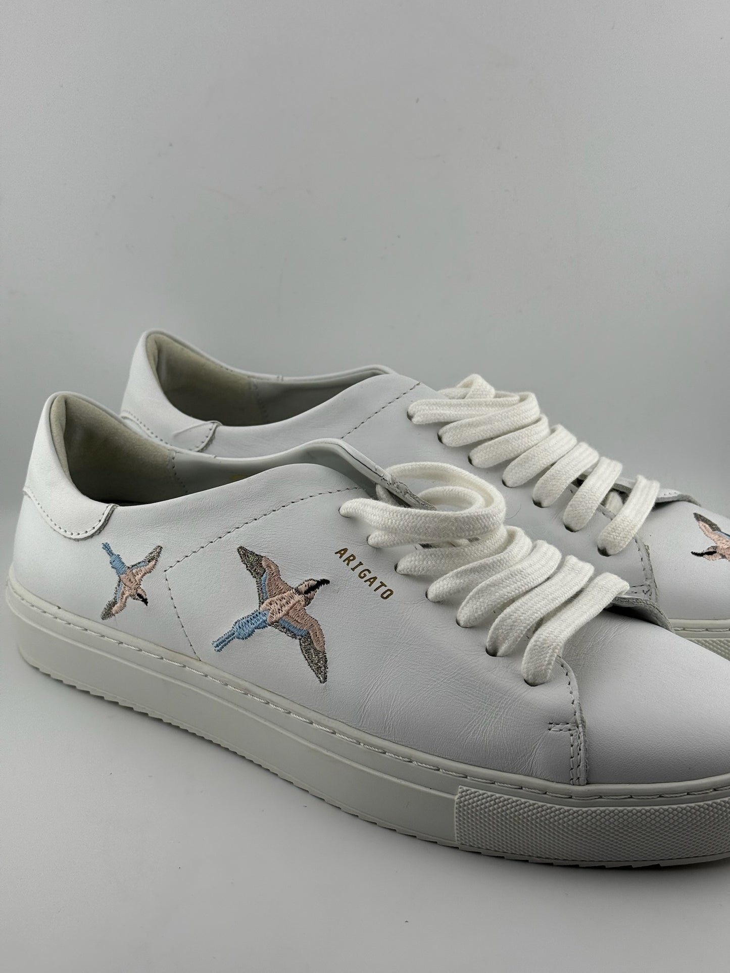 Arigato sparrow White trainers