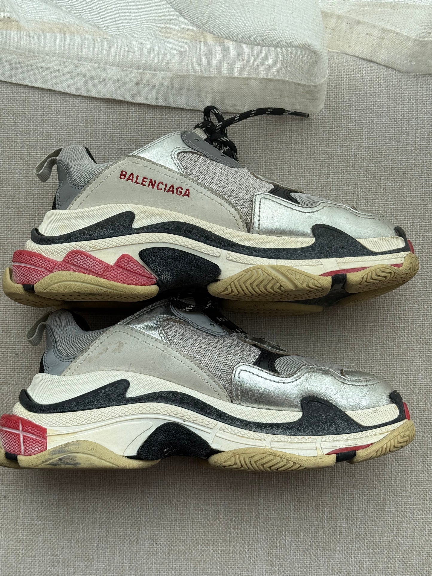 Balenciaga Triple S Trainers – Size 5