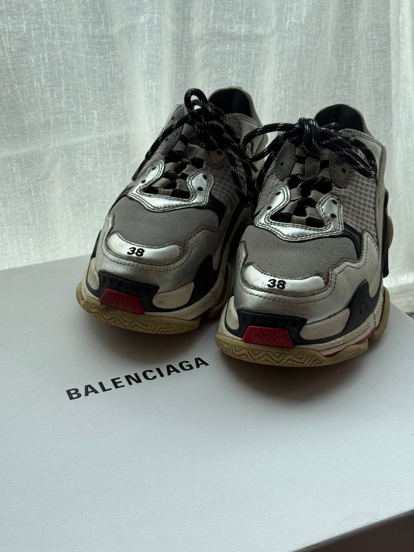 Balenciaga Triple S Trainers – Size 5