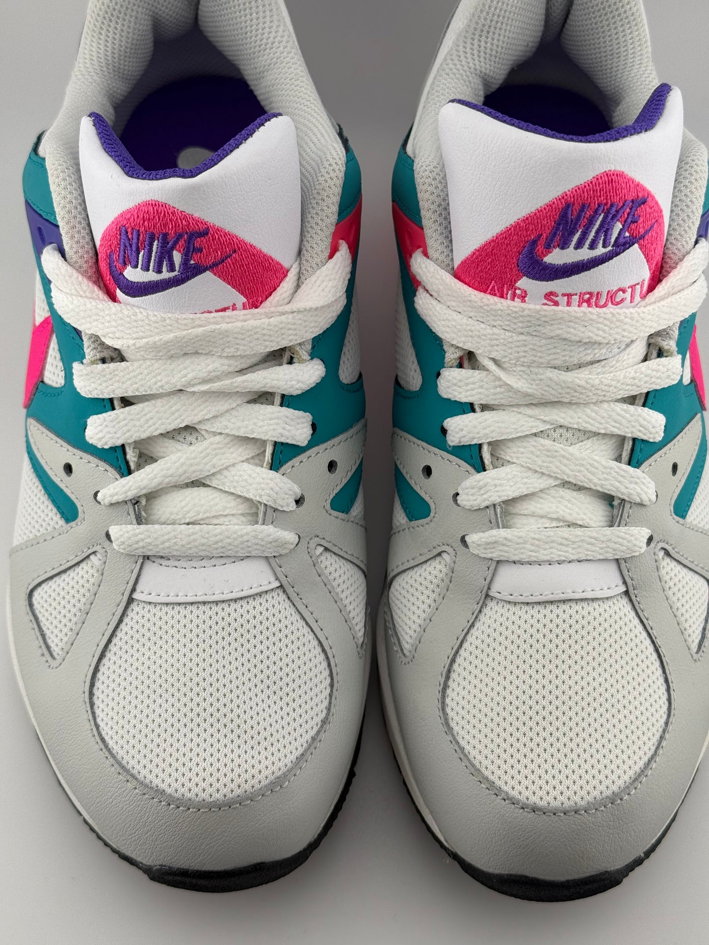 Nike Air Max - White/Turquoise/Pink (UK 5)