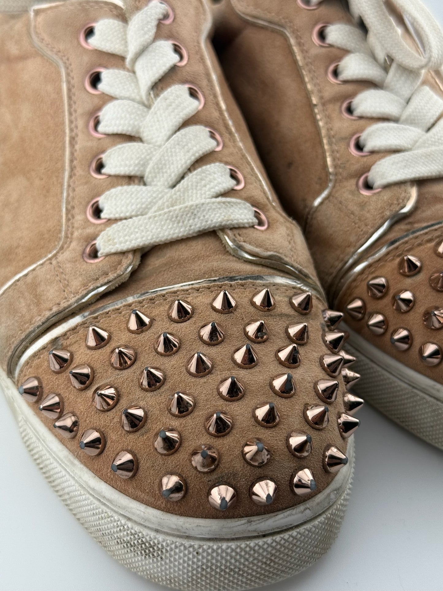 Christian Louboutin Studded Trainers – Nude (EU 39)
