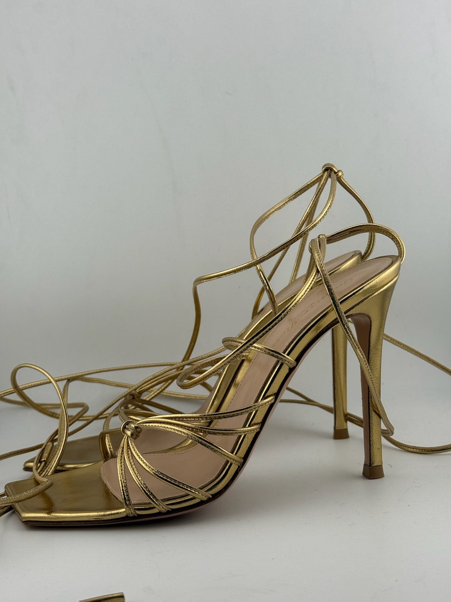 Gianvito Rossi Sylvie Nappa Strappy Sandals - Silver (Size 37)