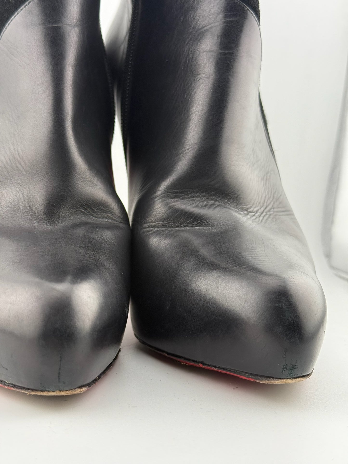 Christian Louboutin Shoe Boot with Criss Cross Shoe Lace Detail - Black (Size 40)