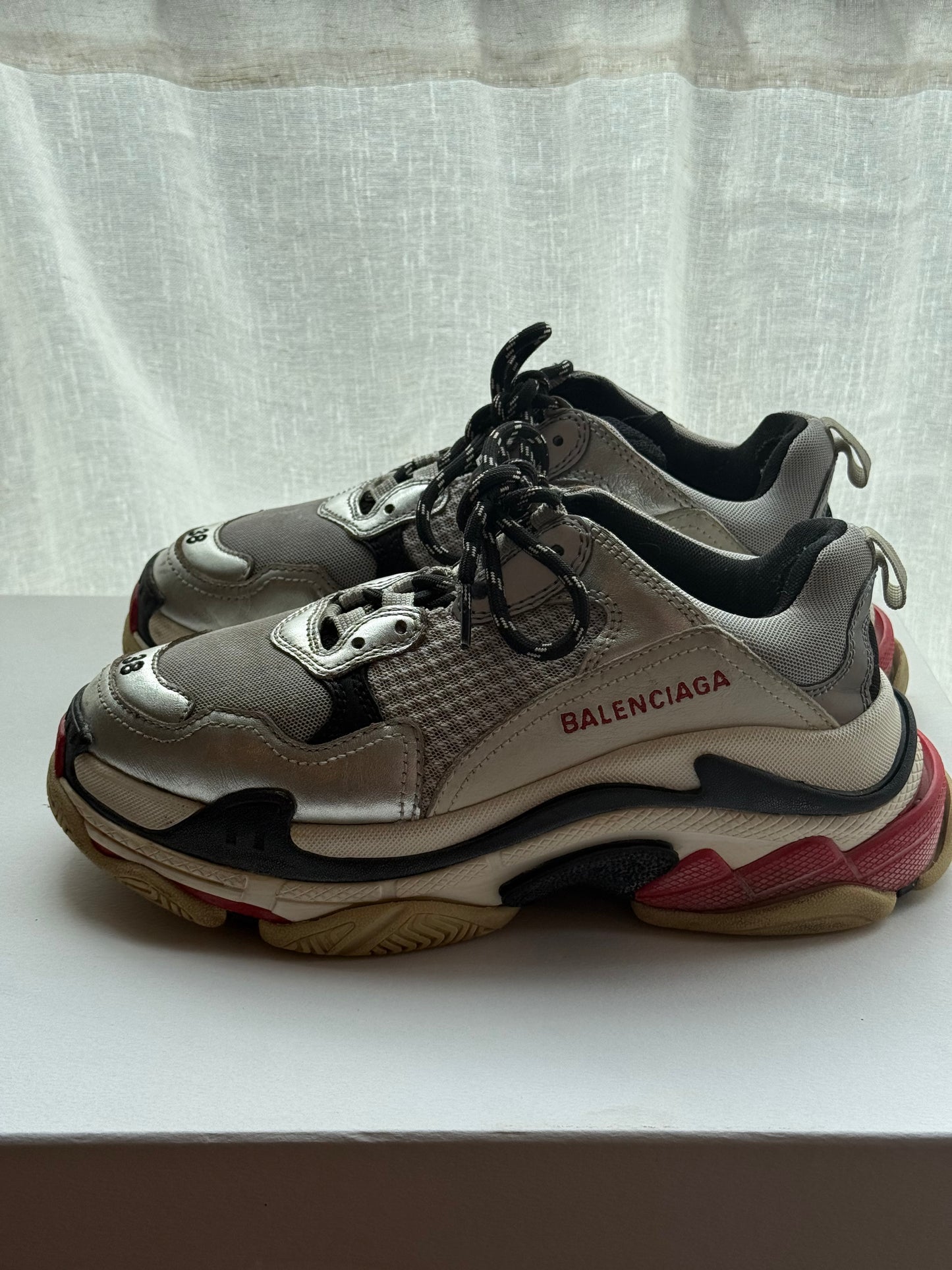 Balenciaga Triple S Trainers – Size 5