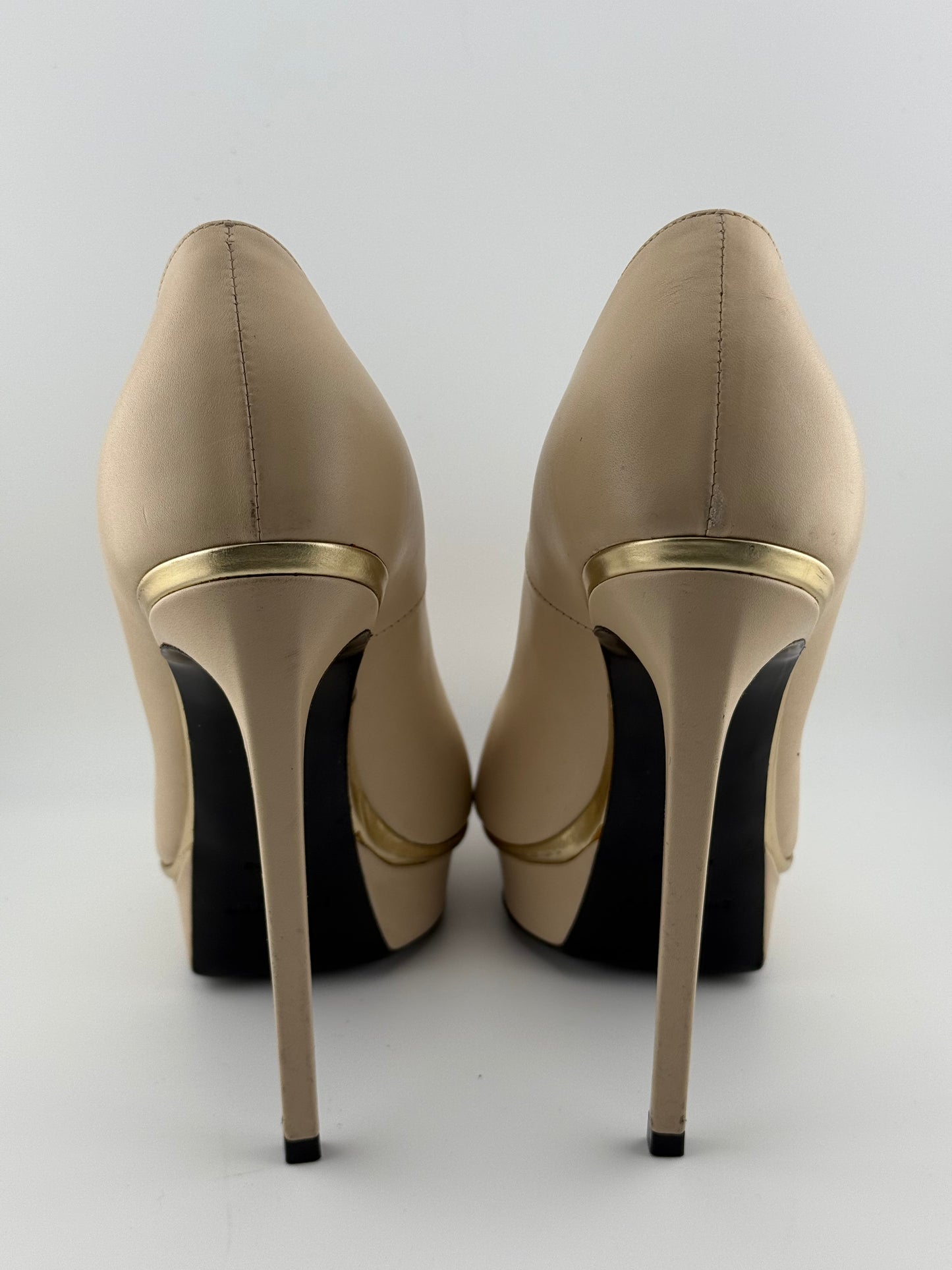 Yves Saint Laurent Janis Platform Heels (EUR 40)