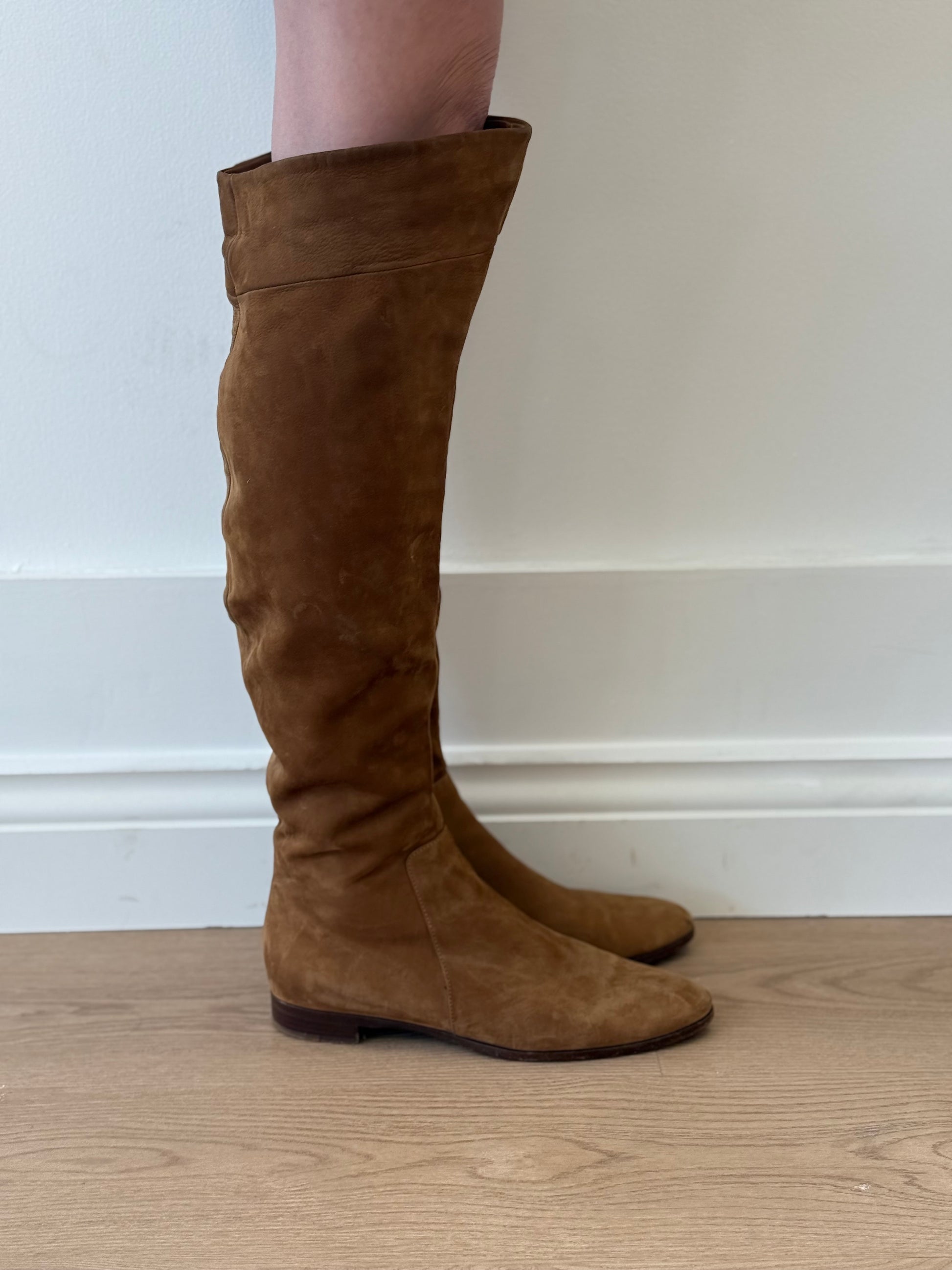 Sergio Rossi Knee High Flat Boots Brown (Size 38) – The Edited