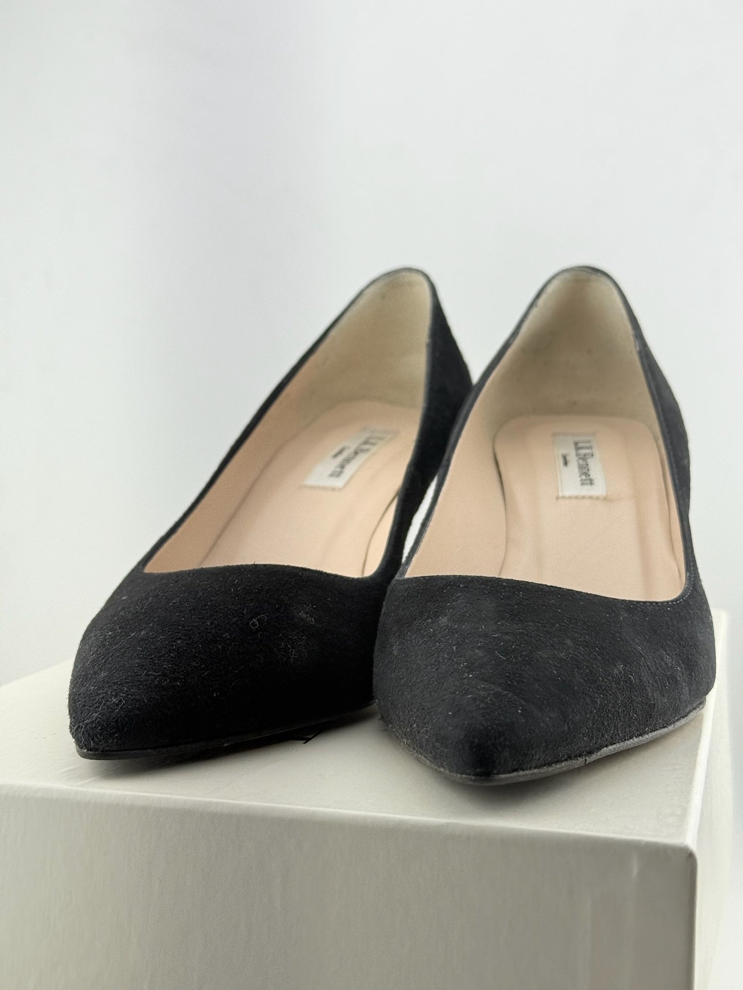 LK Bennett Lottie Pointed Court Shoes - Black Suede (EUR 37.5)