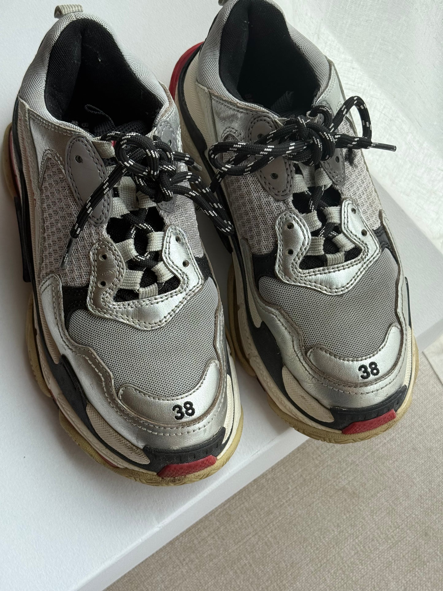 Balenciaga Triple S Trainers – Size 5