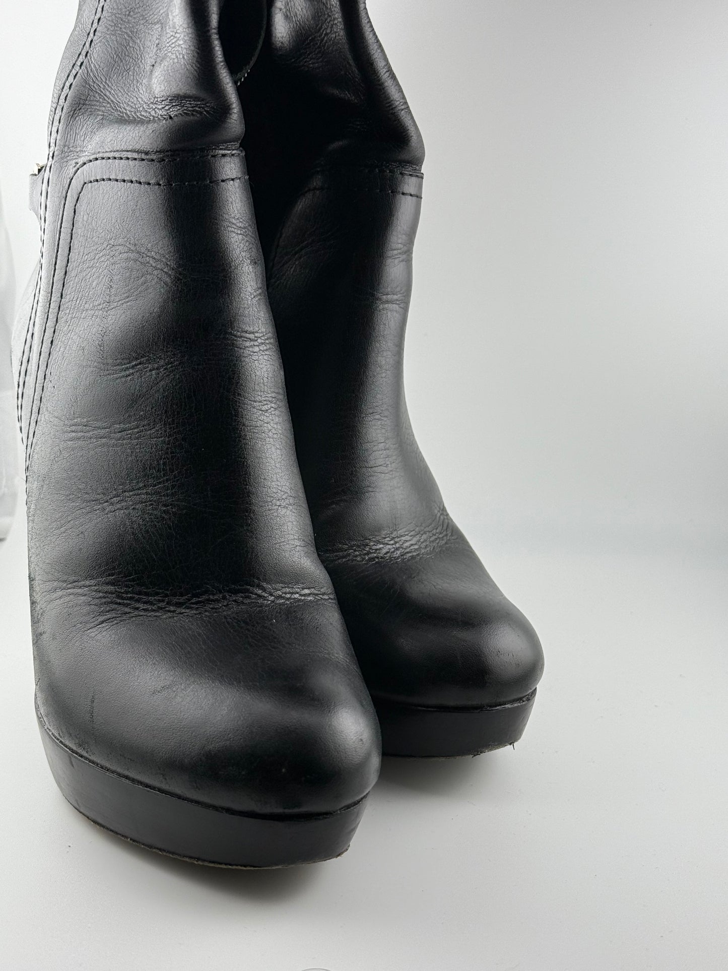 Tory Burch Knee High Platform Boots with Gold Horsebit (EUR 39)