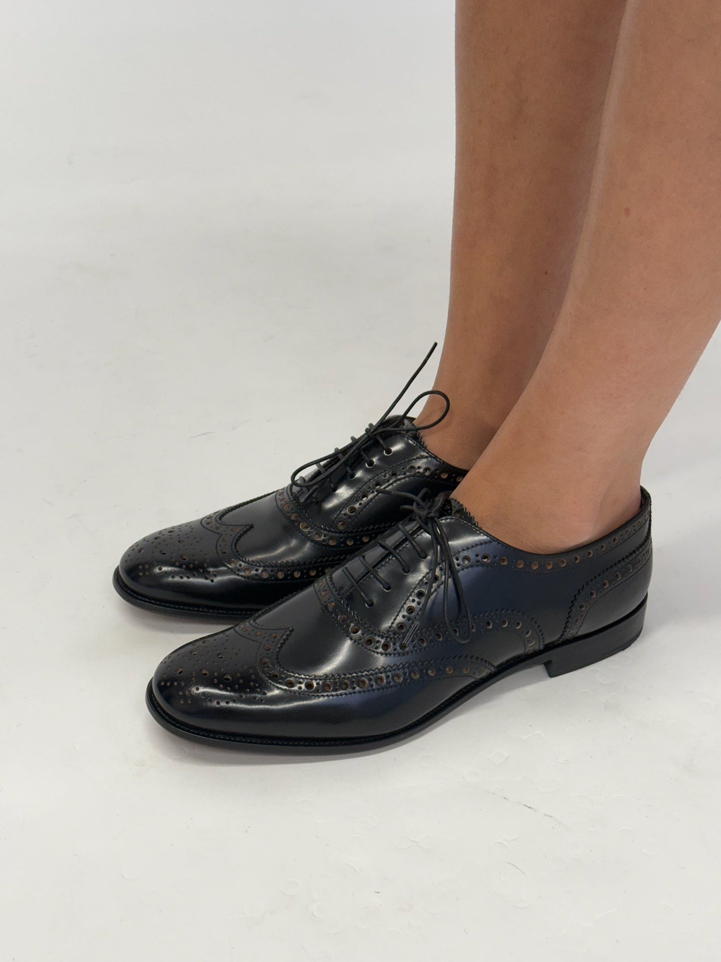 Church's Burwood WP Leather Oxford Brogues - Black (39.5 EUR)