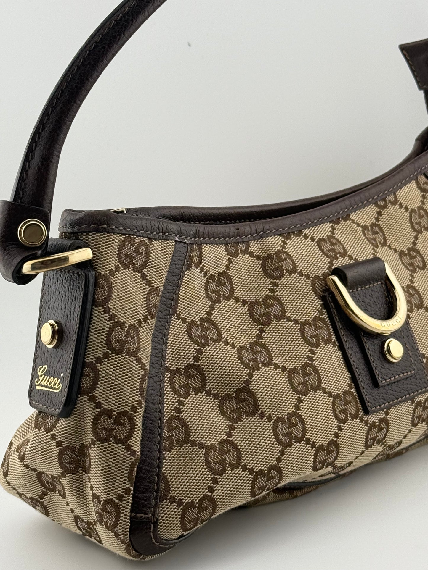 Gucci GG Canvas Abbey D-Ring Pochette Bag - Beige/Ebony