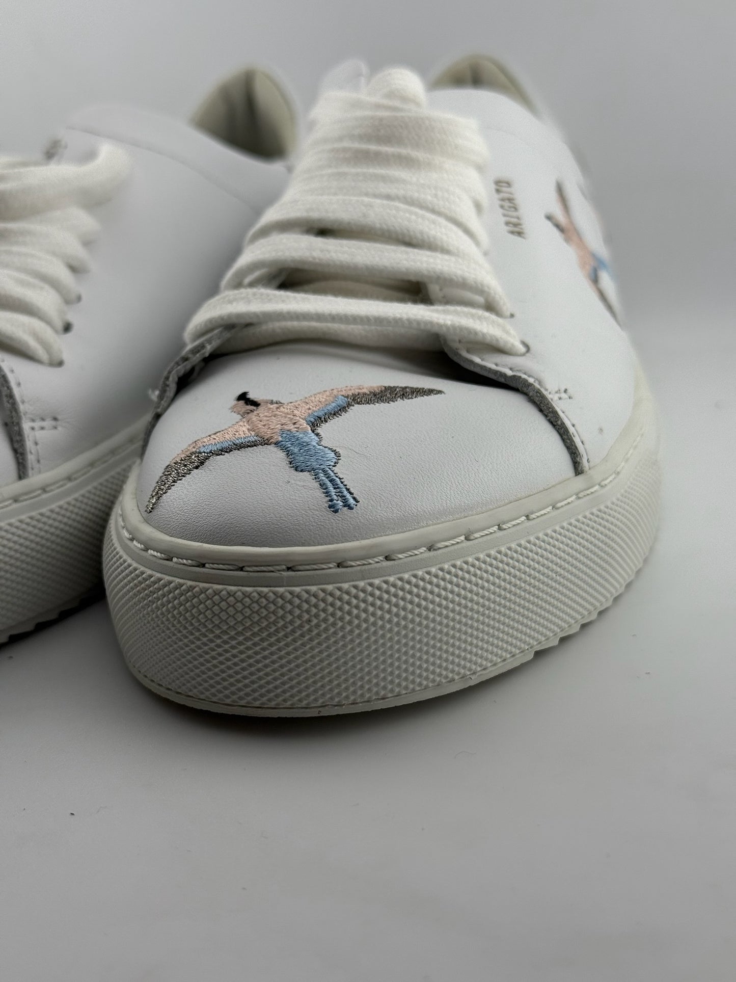 Arigato sparrow White trainers