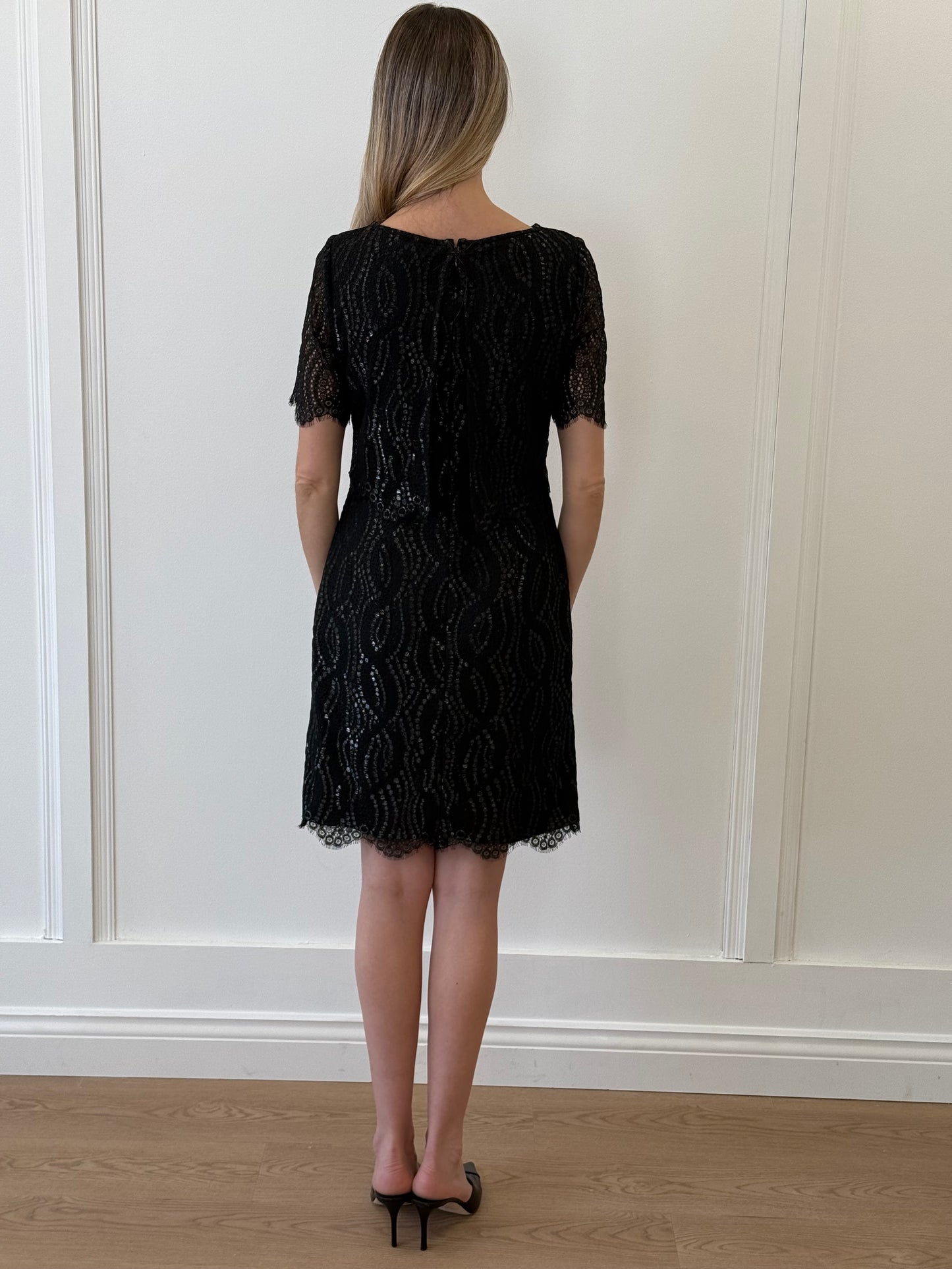 Reiss Short Sleeved Laced Dress - Black Lace (UK 10)